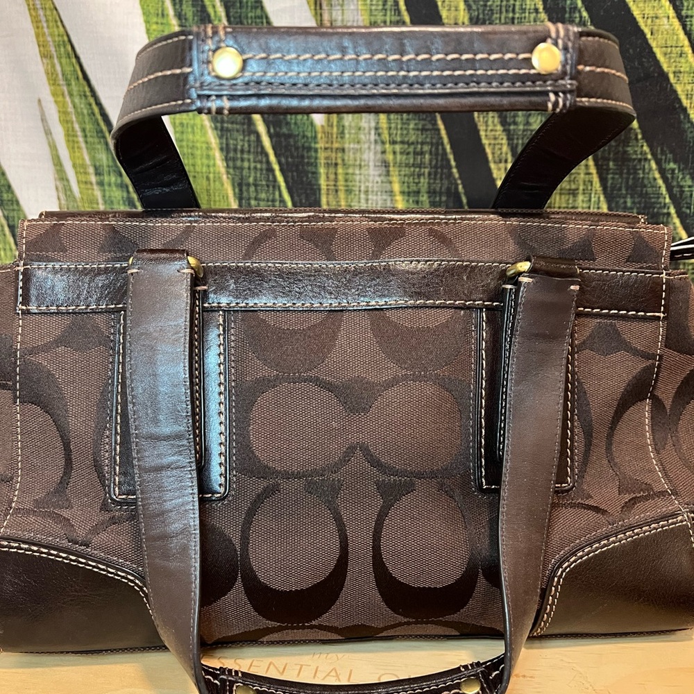 Coach Mini Hampton Signature Tote 👜 🤎✨ - Picture 5 of 12